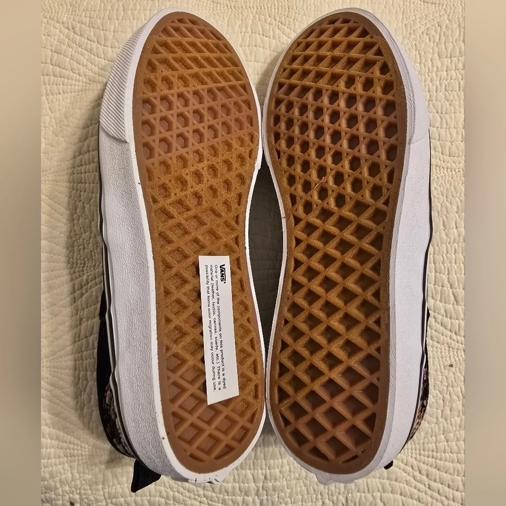 NIB Vans Asher Floral Slip On Sneaker Ladies 5.0, EU 34.5, Kids 3.4